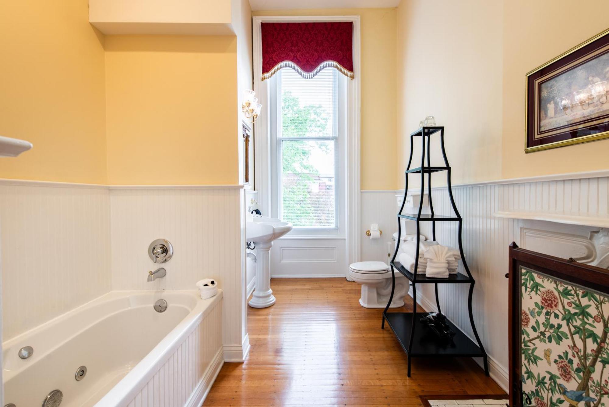 Dupont Mansion Bed & Breakfast Louisville-Jefferson County Chambre photo
