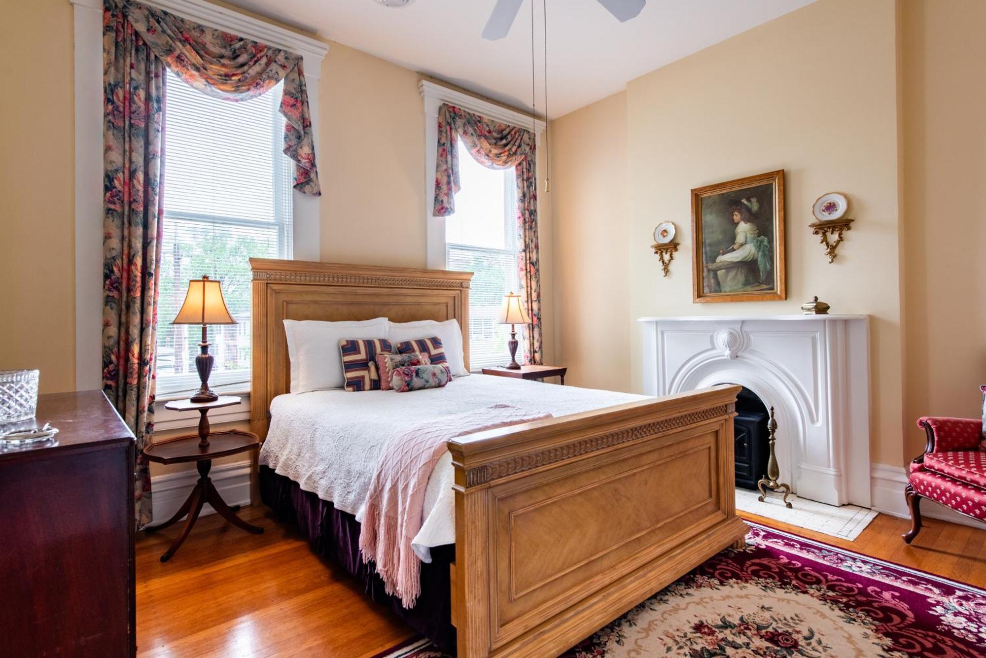 Dupont Mansion Bed & Breakfast Louisville-Jefferson County Extérieur photo