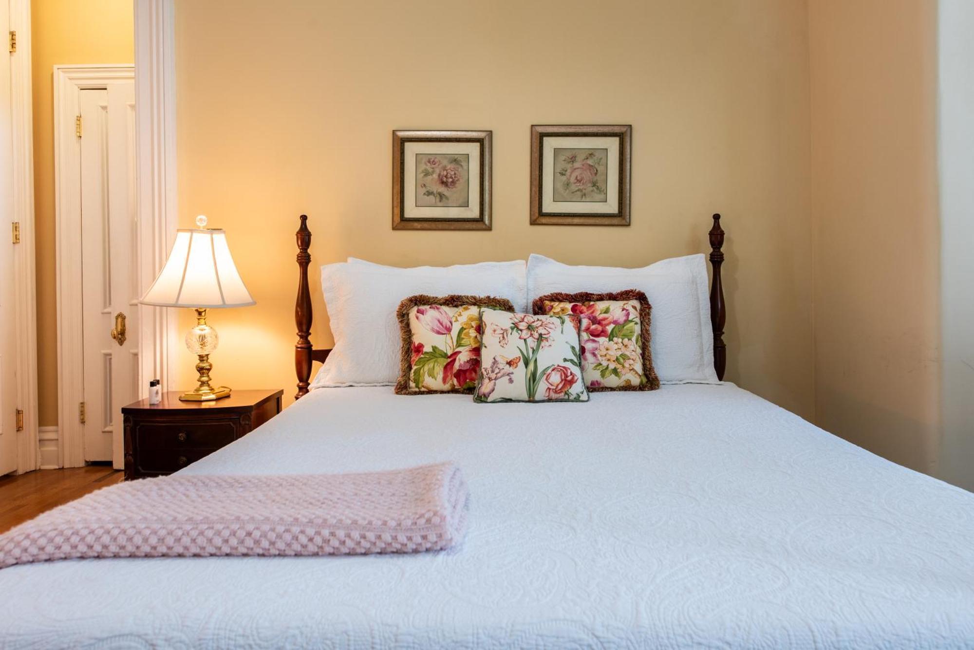 Dupont Mansion Bed & Breakfast Louisville-Jefferson County Chambre photo