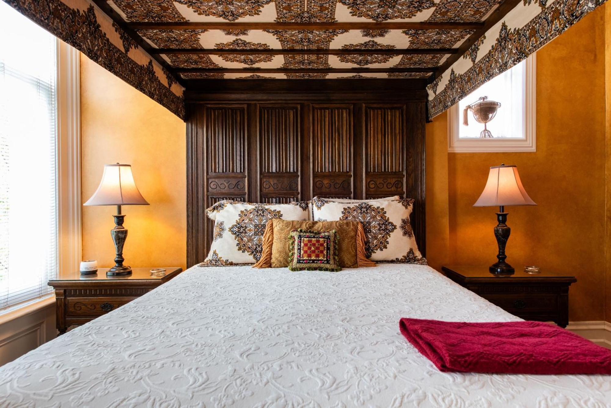 Dupont Mansion Bed & Breakfast Louisville-Jefferson County Chambre photo