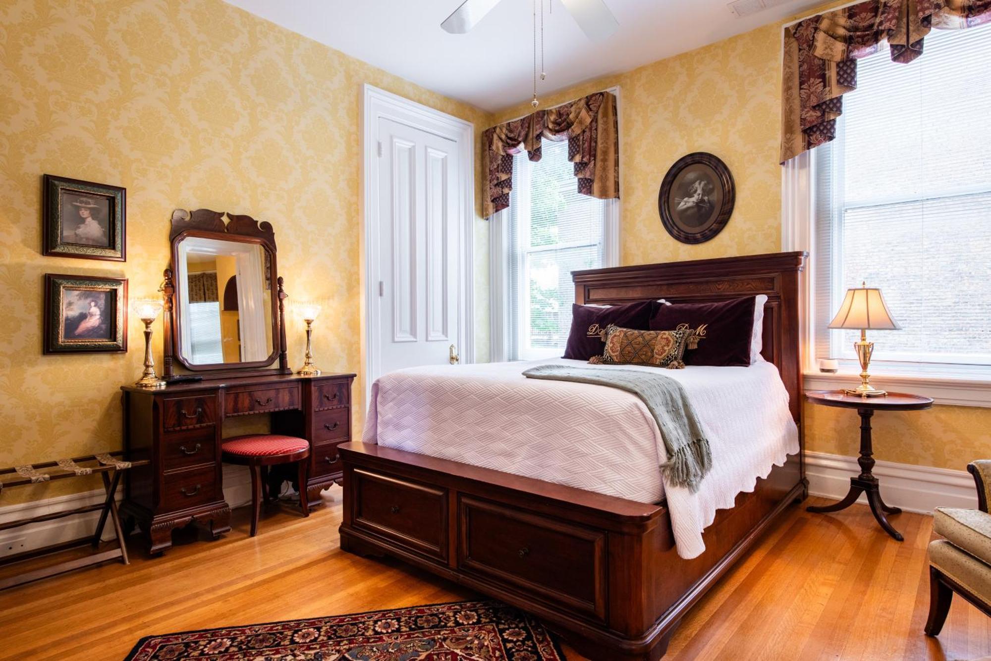Dupont Mansion Bed & Breakfast Louisville-Jefferson County Chambre photo