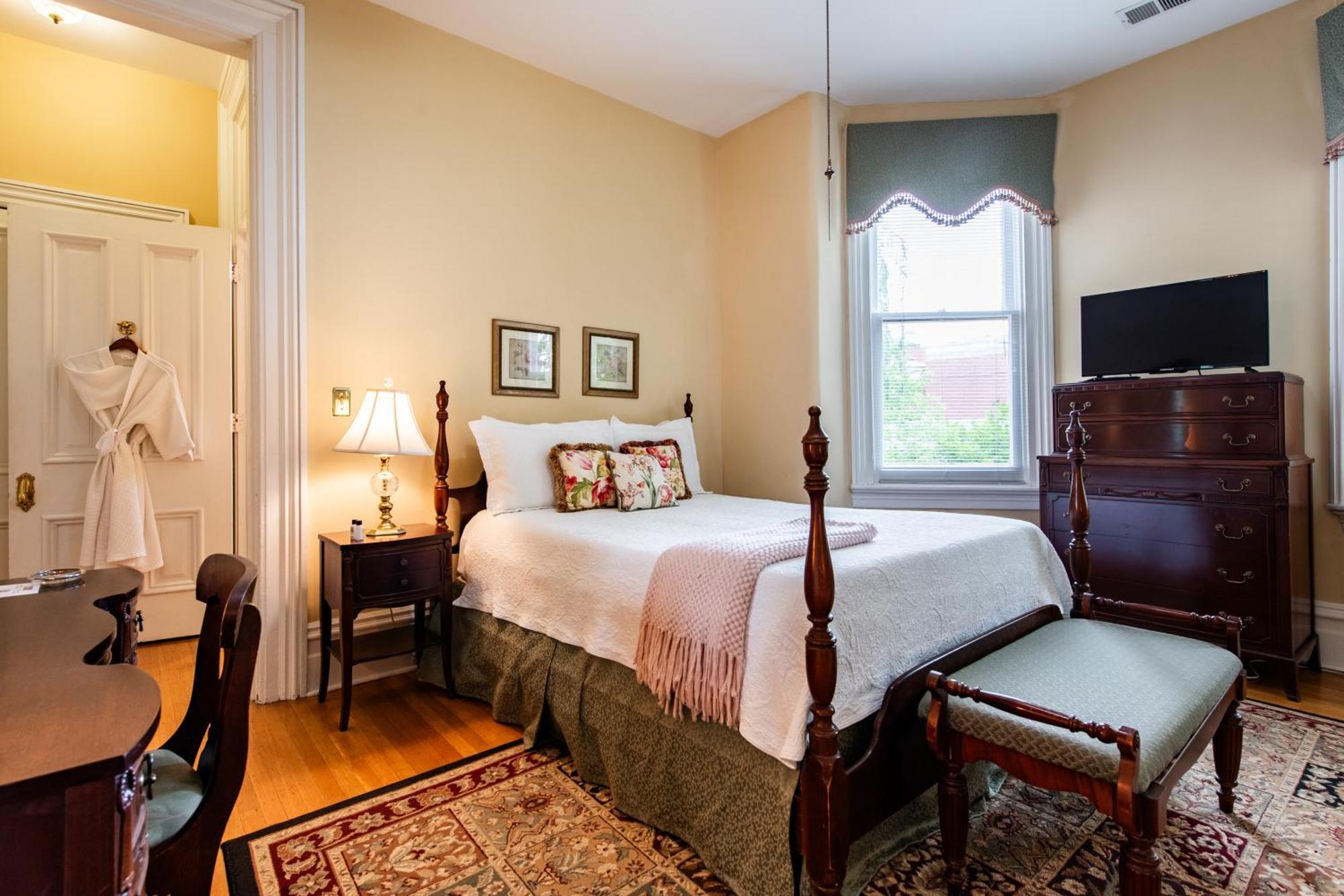 Dupont Mansion Bed & Breakfast Louisville-Jefferson County Chambre photo