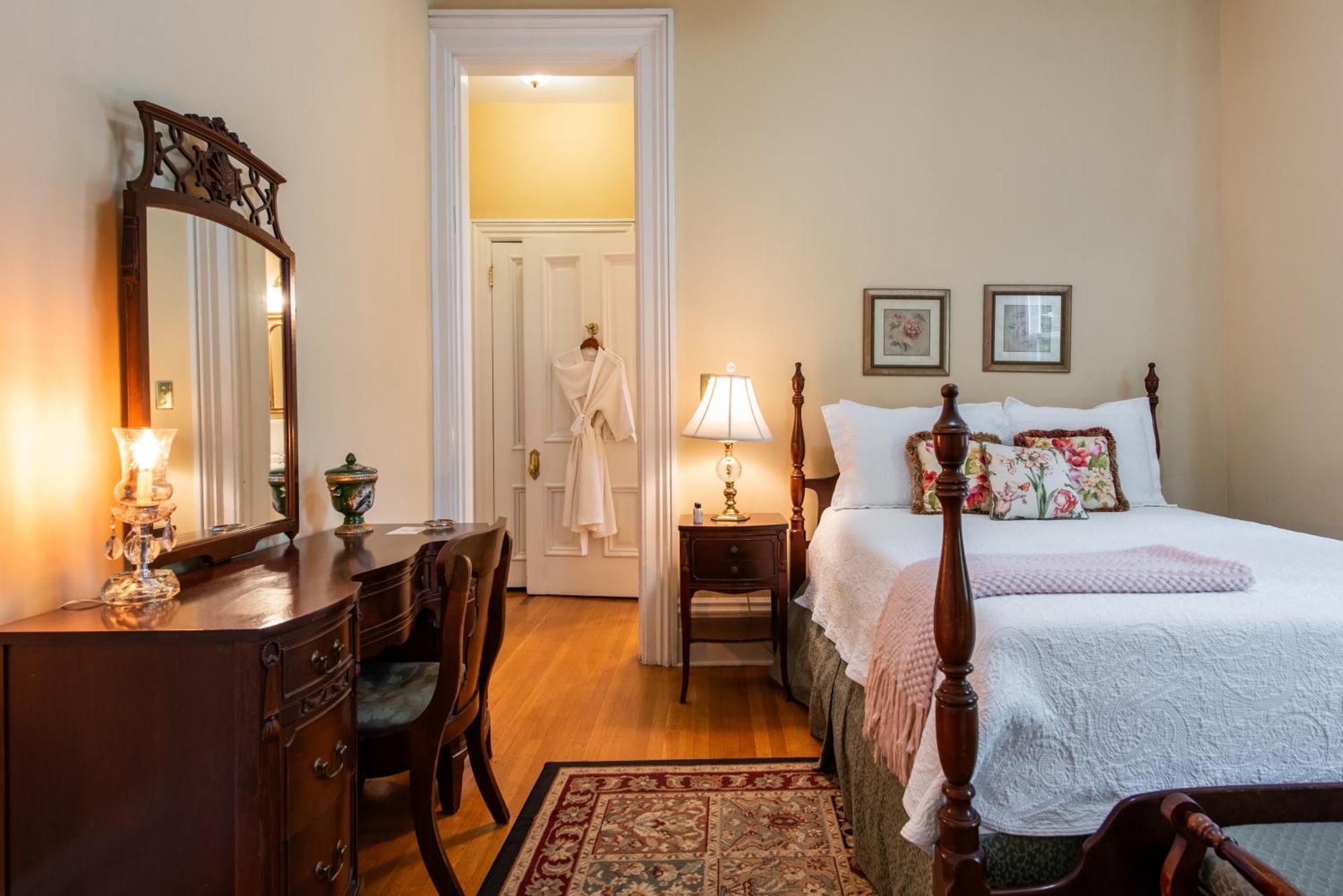 Dupont Mansion Bed & Breakfast Louisville-Jefferson County Chambre photo